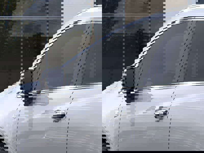 New 2025 Cadillac XT5 Premium Luxury w/ LPO, Floor Liner Package image 12