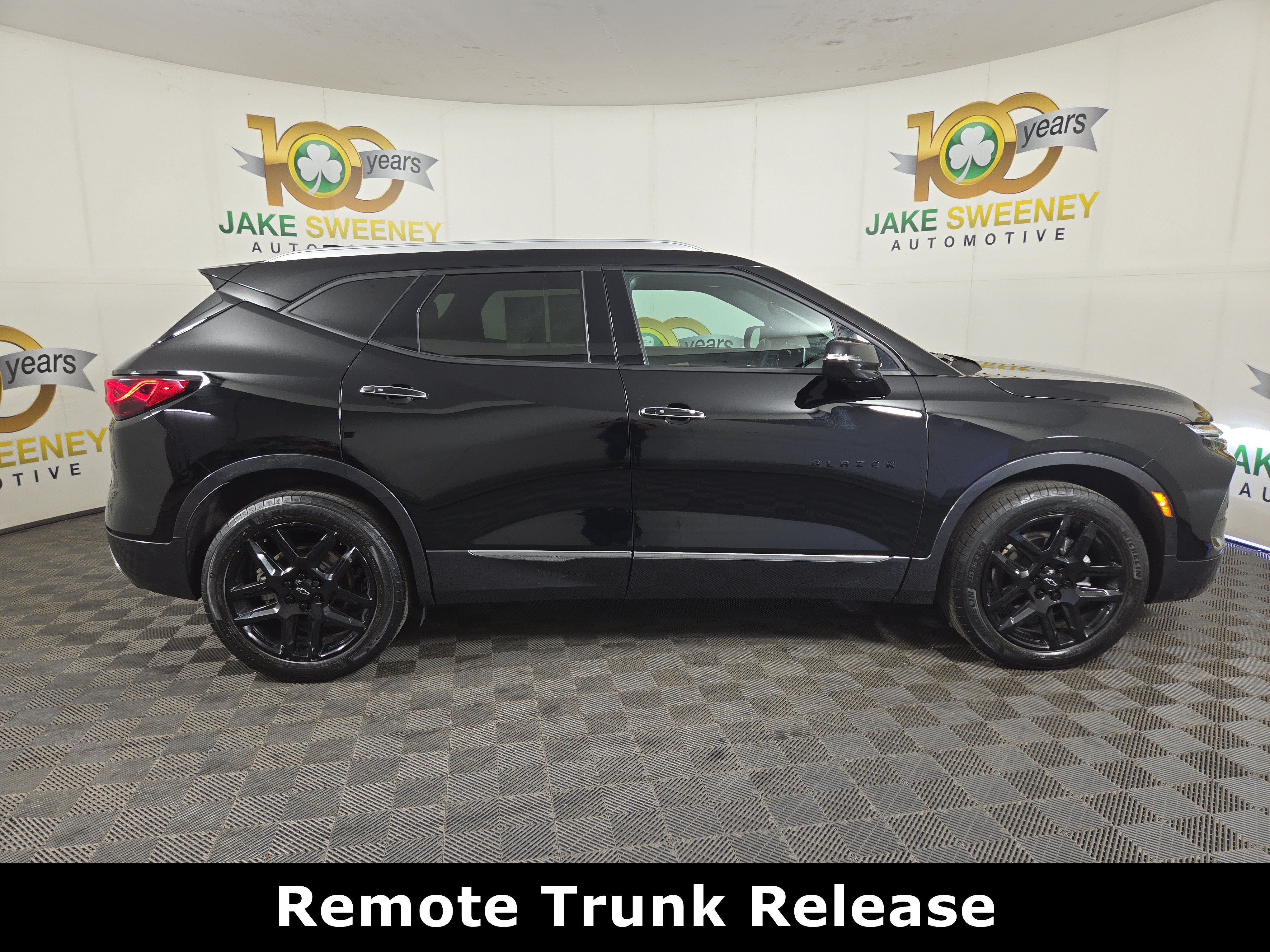 Certified 2023 Chevrolet Blazer Premier w/ Driver Confidence II Package FWD image 10