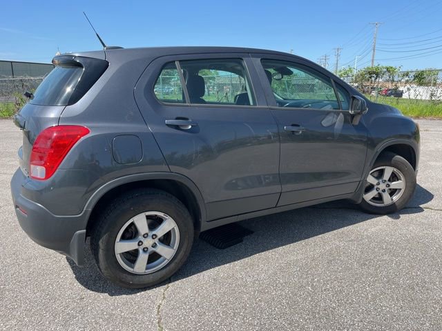 Used 2016 Chevrolet Trax LS w/ LPO, Protection Package AWD/4WD image 6