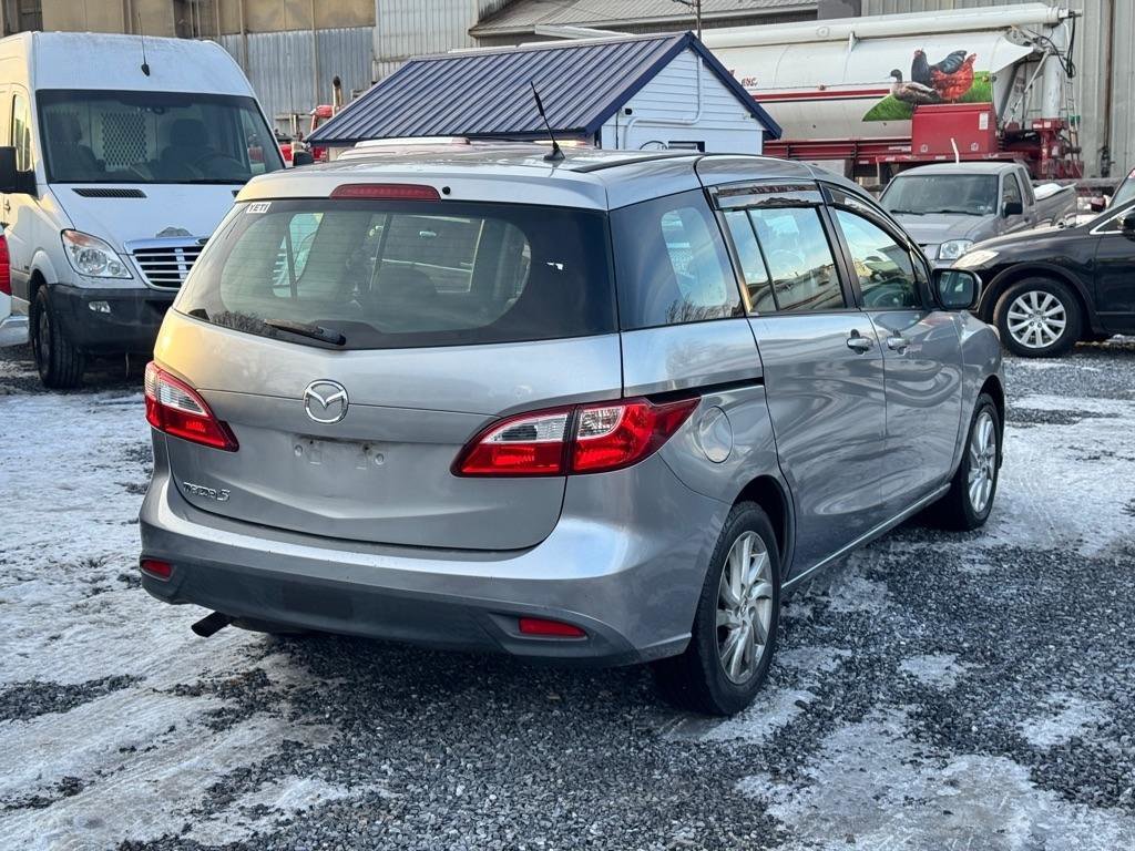 Used 2012 MAZDA MAZDA5 Sport FWD image 4