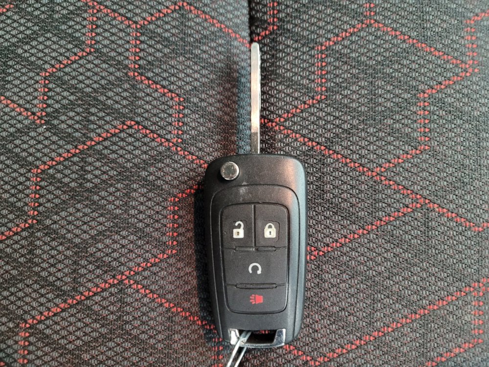 Used 2017 Chevrolet Sonic LT image 32