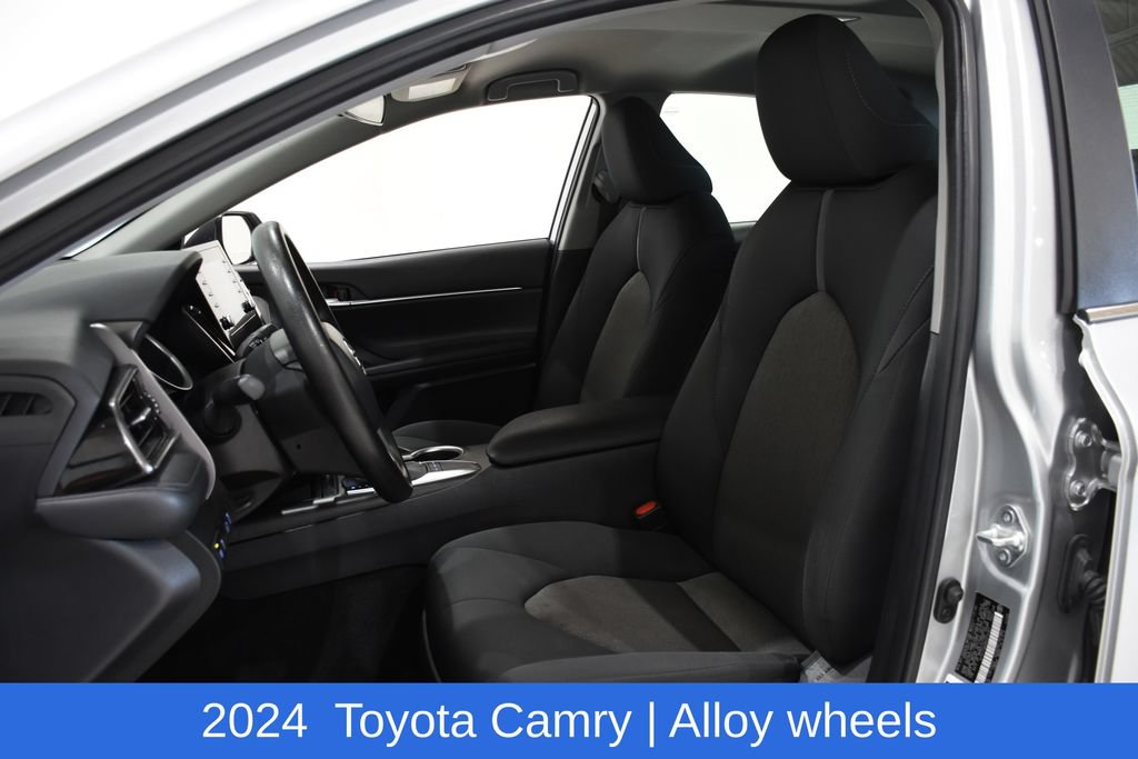 Used 2024 Toyota Camry LE FWD image 22