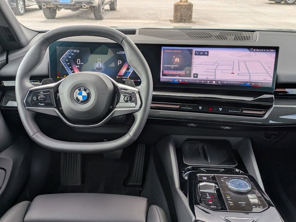 Used 2024 BMW 530i 530i w/ Premium Package image 24