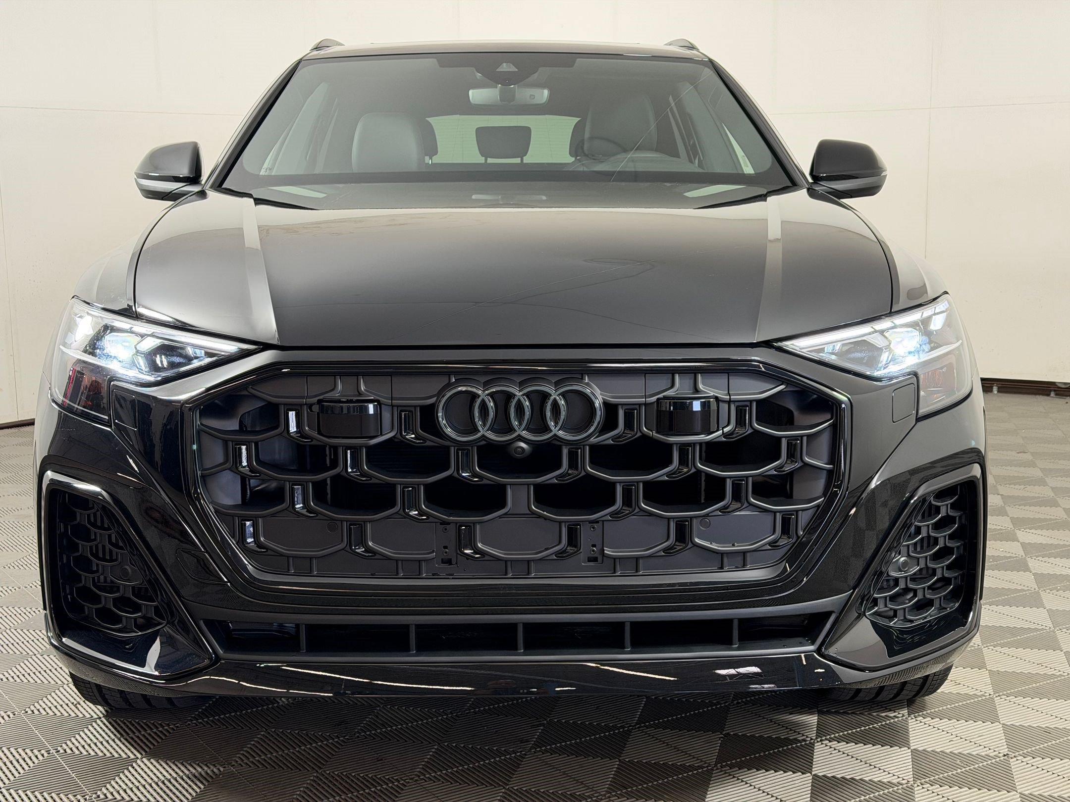 New 2026 Audi Q8 Premium Plus AWD/4WD image 6