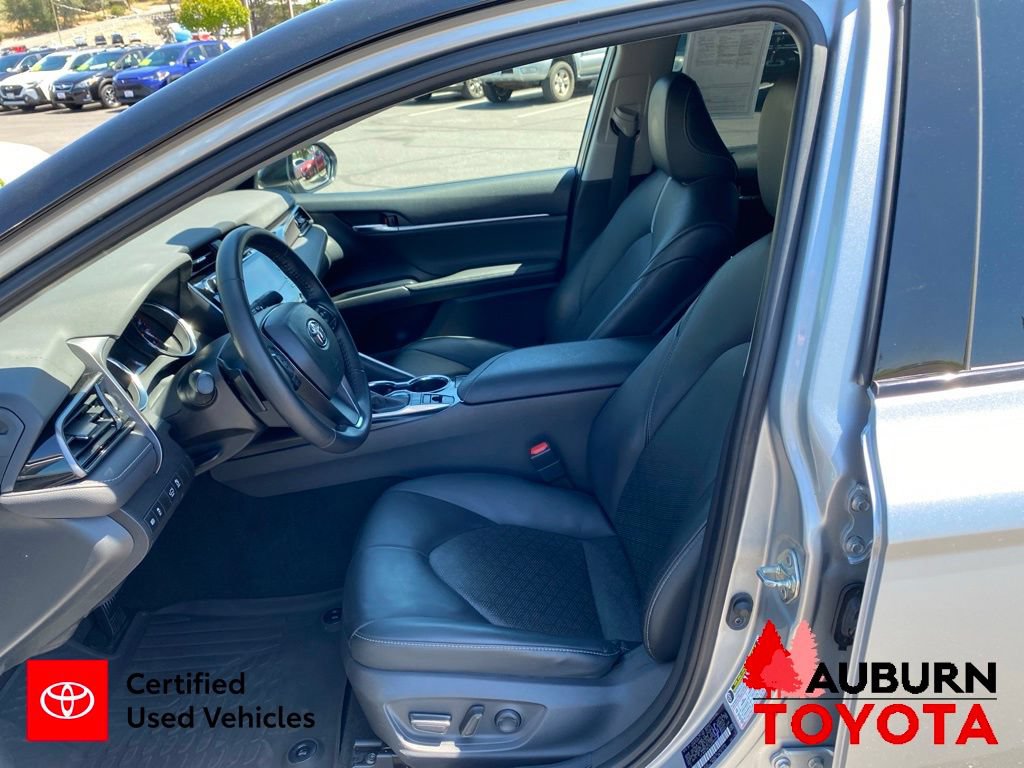 Certified 2020 Toyota Camry XSE FWD image 28
