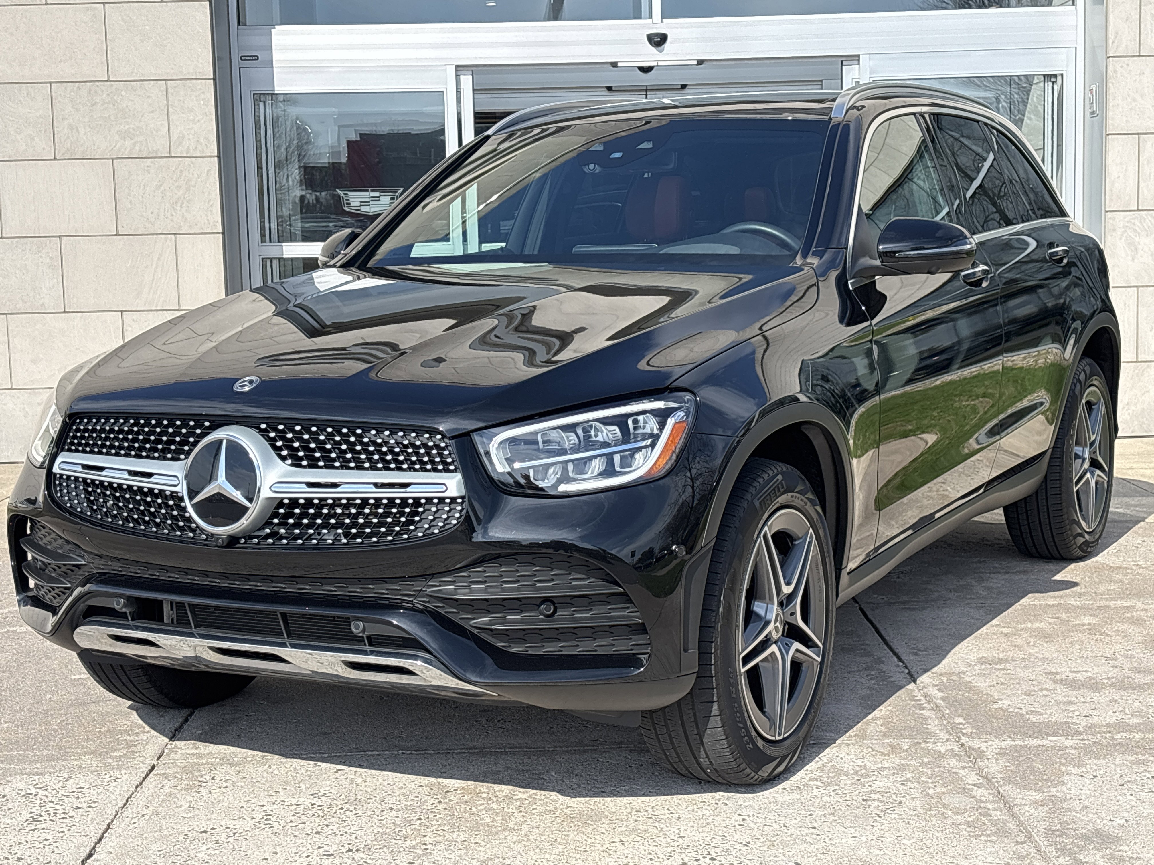 Used 2022 Mercedes-Benz GLC 300 4MATIC image 12