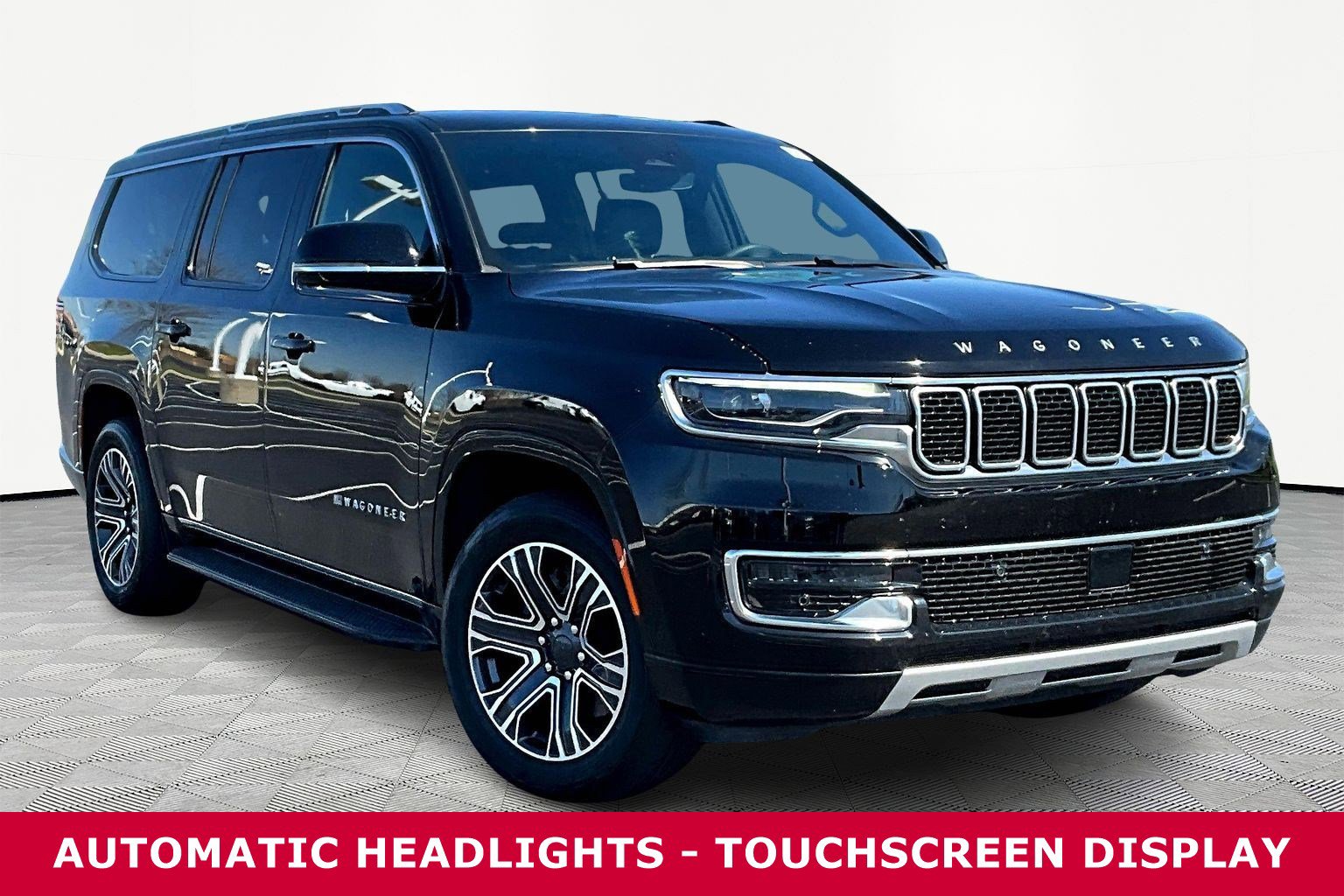 Used 2024 Jeep Wagoneer L Series II w/ Flexible Seating Group AWD/4WD image 3
