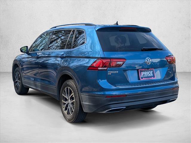 Used 2019 Volkswagen Tiguan SE w/ Panoramic Sunroof Package image 6