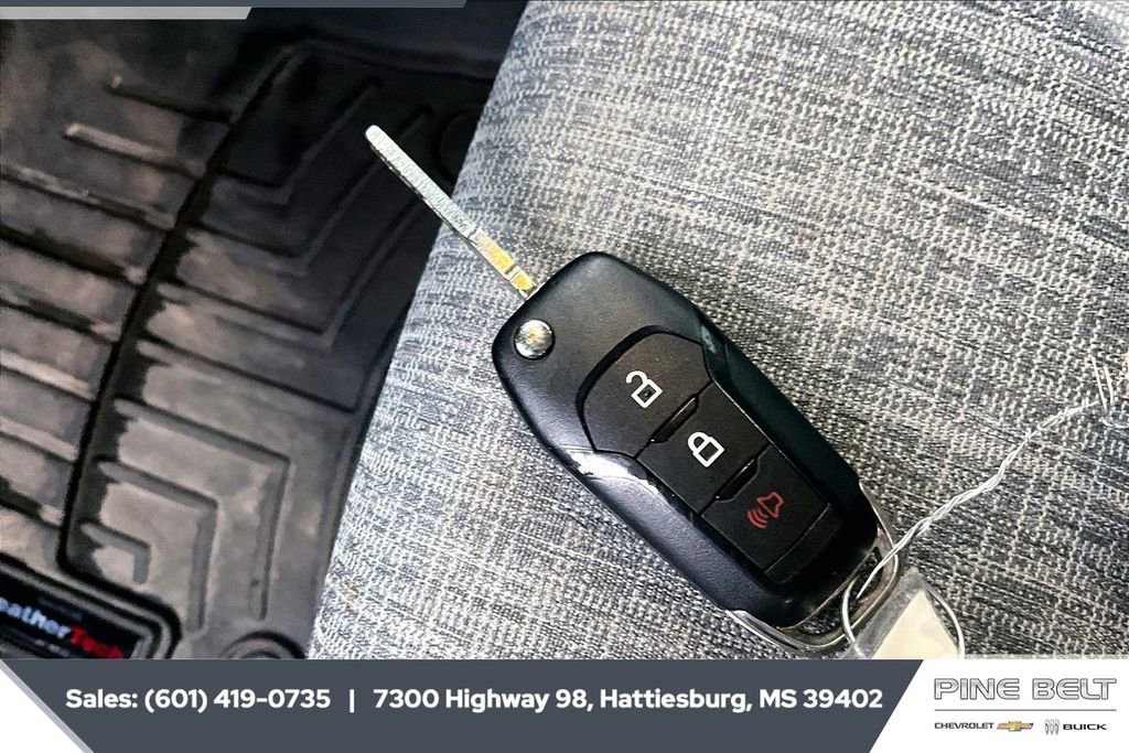 Used 2023 Ford Maverick XLT w/ Equipment Group 300A Standard image 9