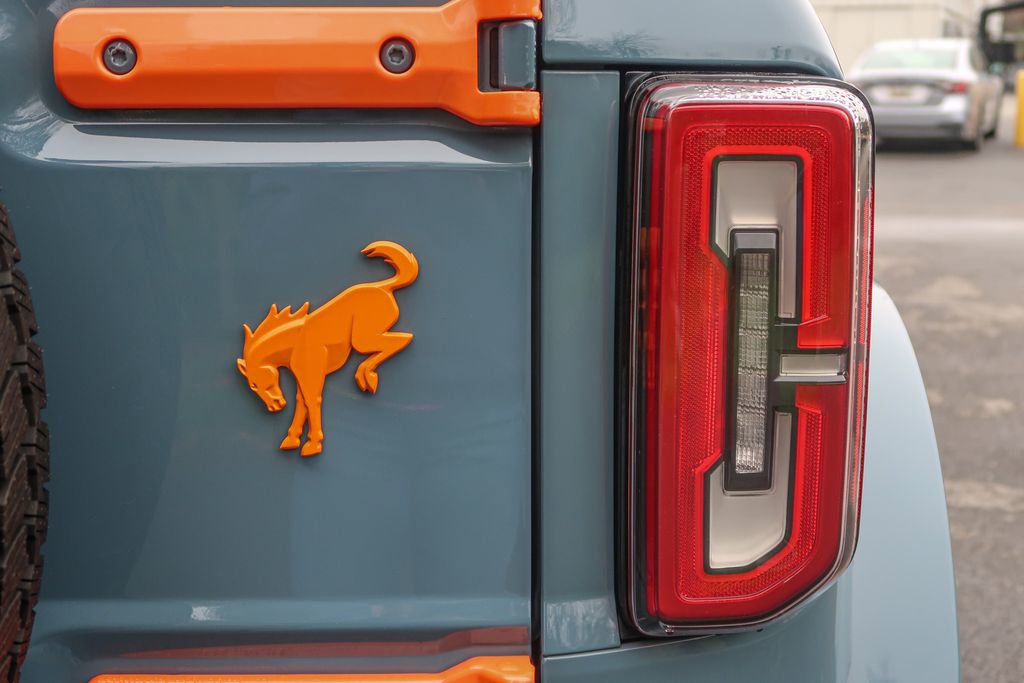Used 2023 Ford Bronco Outer Banks image 10