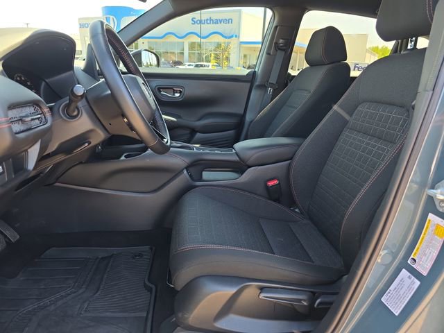 Used 2025 Honda HR-V Sport image 10