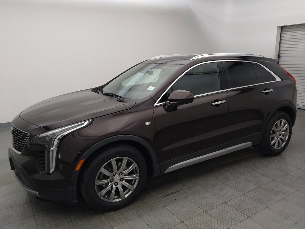 Used 2020 Cadillac XT4 Premium Luxury FWD image 2