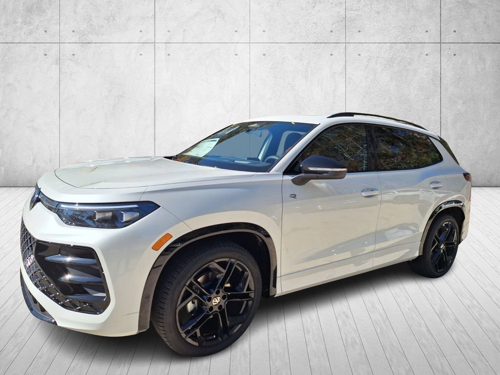 New 2026 Volkswagen Tiguan SE R-Line image 9