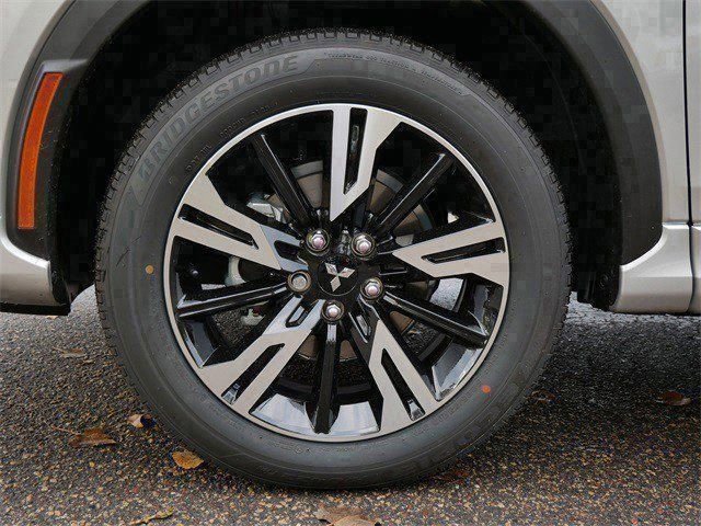 New 2026 Mitsubishi Eclipse Cross SEL image 3