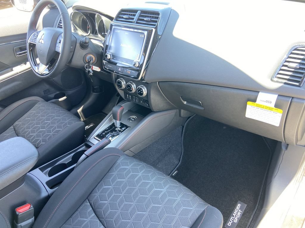 New 2026 Mitsubishi Outlander Sport LE AWD/4WD image 23