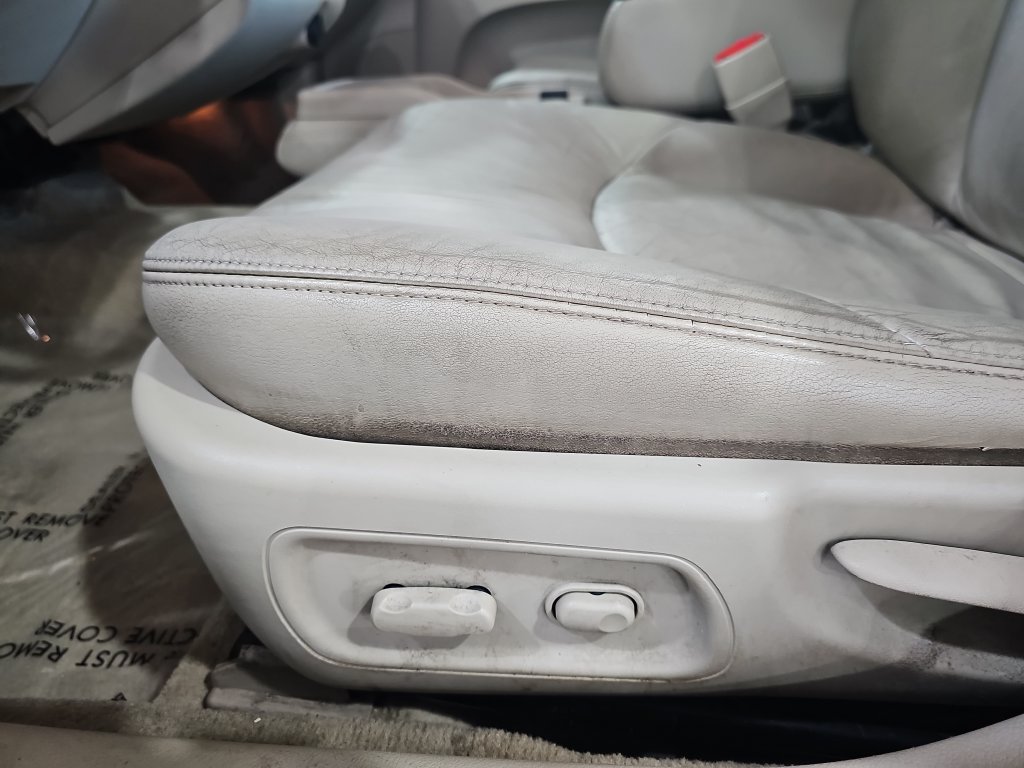 Used 2006 Buick LaCrosse CXL w/ Driver Confidence Package FWD image 31