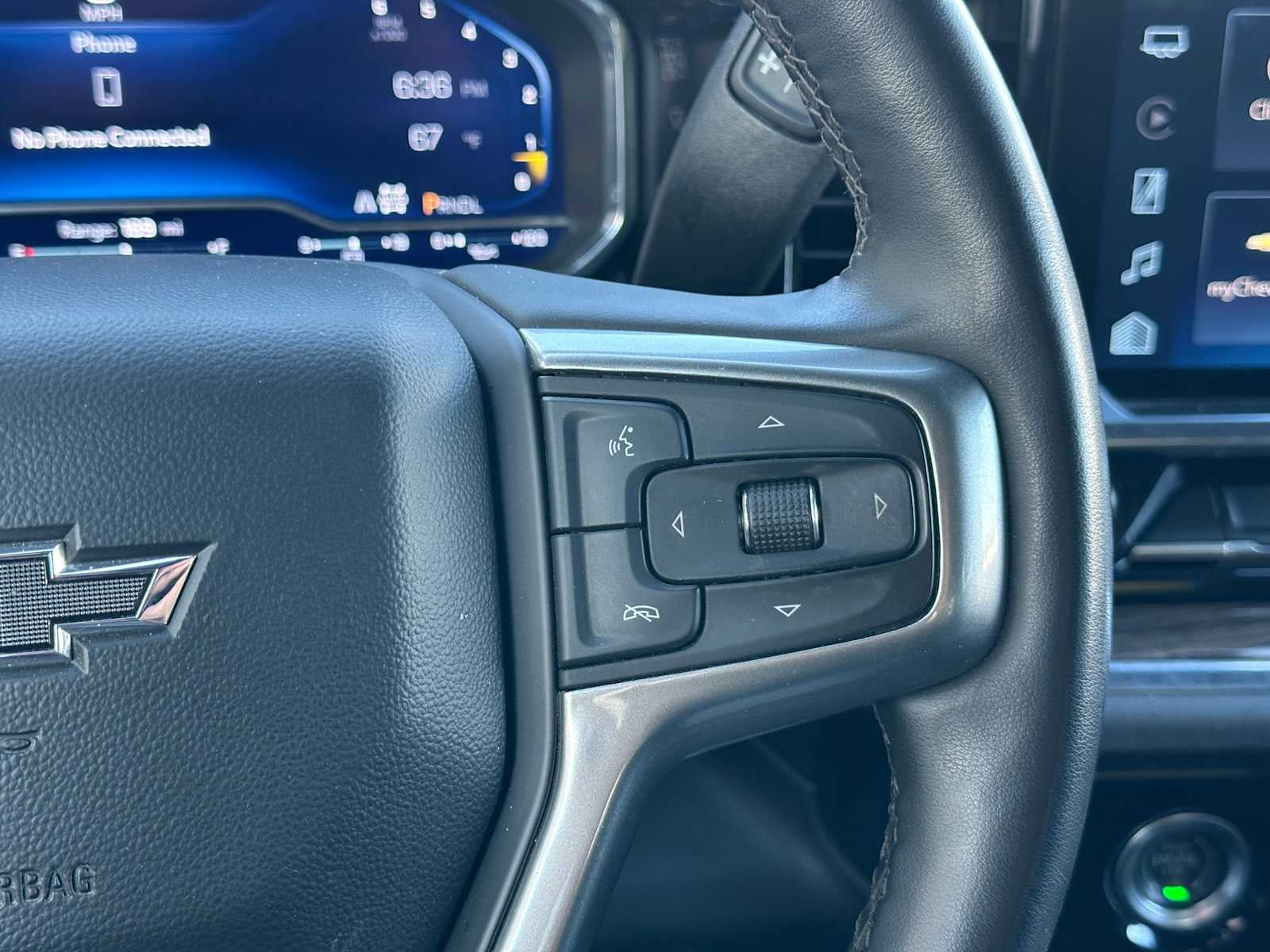 Used 2024 Chevrolet Silverado 1500 RST w/ Z71 Off-Road Package AWD/4WD image 36