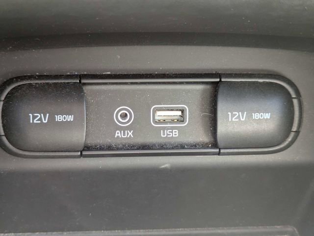 Used 2020 Kia Sorento EX AWD/4WD image 26
