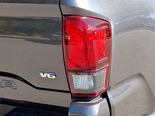 Used 2022 Toyota Tacoma SR image 12