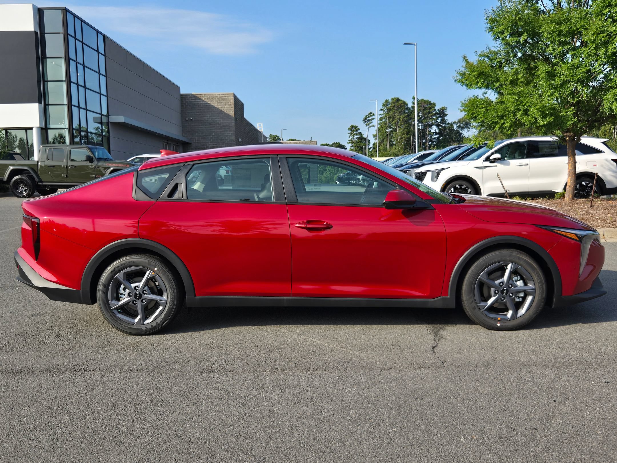 New 2026 Kia K4 FWD image 8