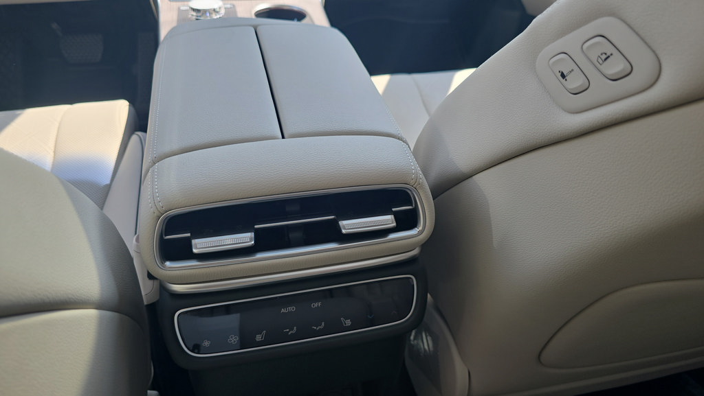 New 2027 Genesis GV80 2.5T Prestige AWD/4WD image 11
