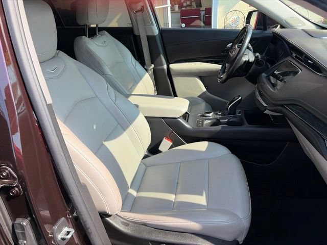 Used 2020 Cadillac XT4 Premium Luxury AWD/4WD image 20