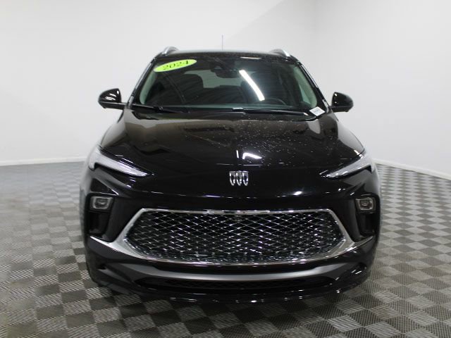 Used 2024 Buick Encore GX Avenir w/ Avenir Technology Package image 9