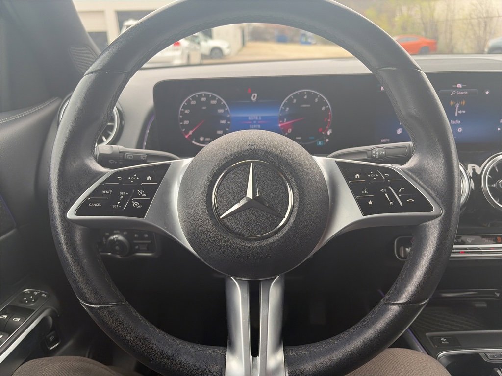 Used 2024 Mercedes-Benz GLB 250 image 26
