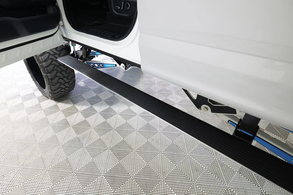 Used 2022 Ford F350 Platinum image 16