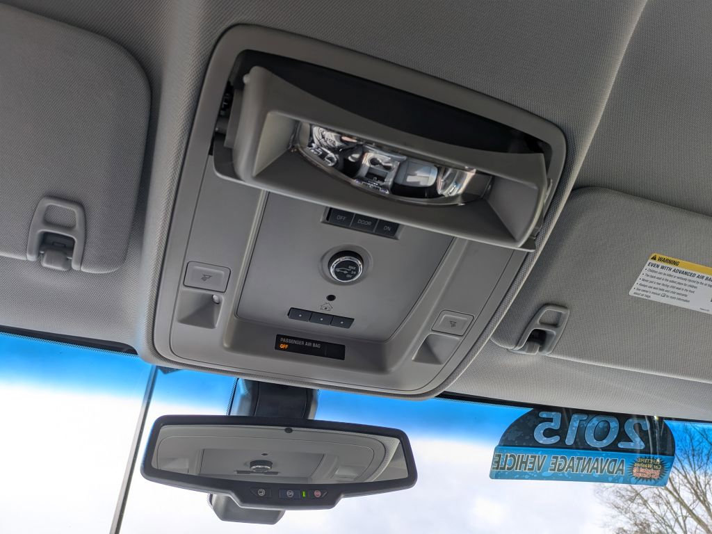 Used 2015 GMC Yukon XL SLE w/ Convenience Package image 23