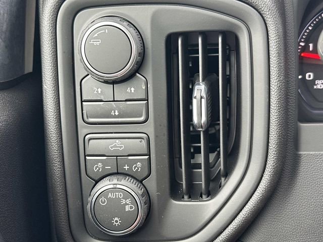 New 2026 Chevrolet Silverado 3500 W/T image 25