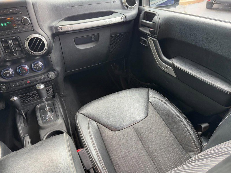 Used 2013 Jeep Wrangler Unlimited Sport image 15