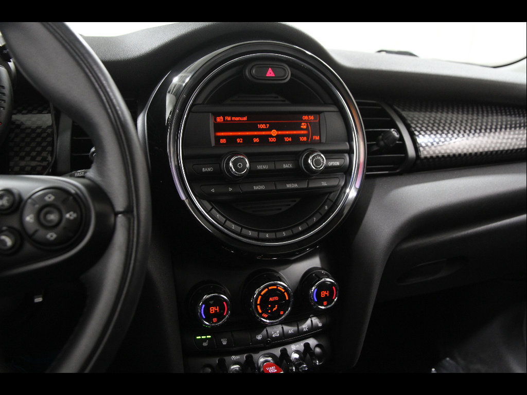 Used 2015 MINI Cooper S image 8