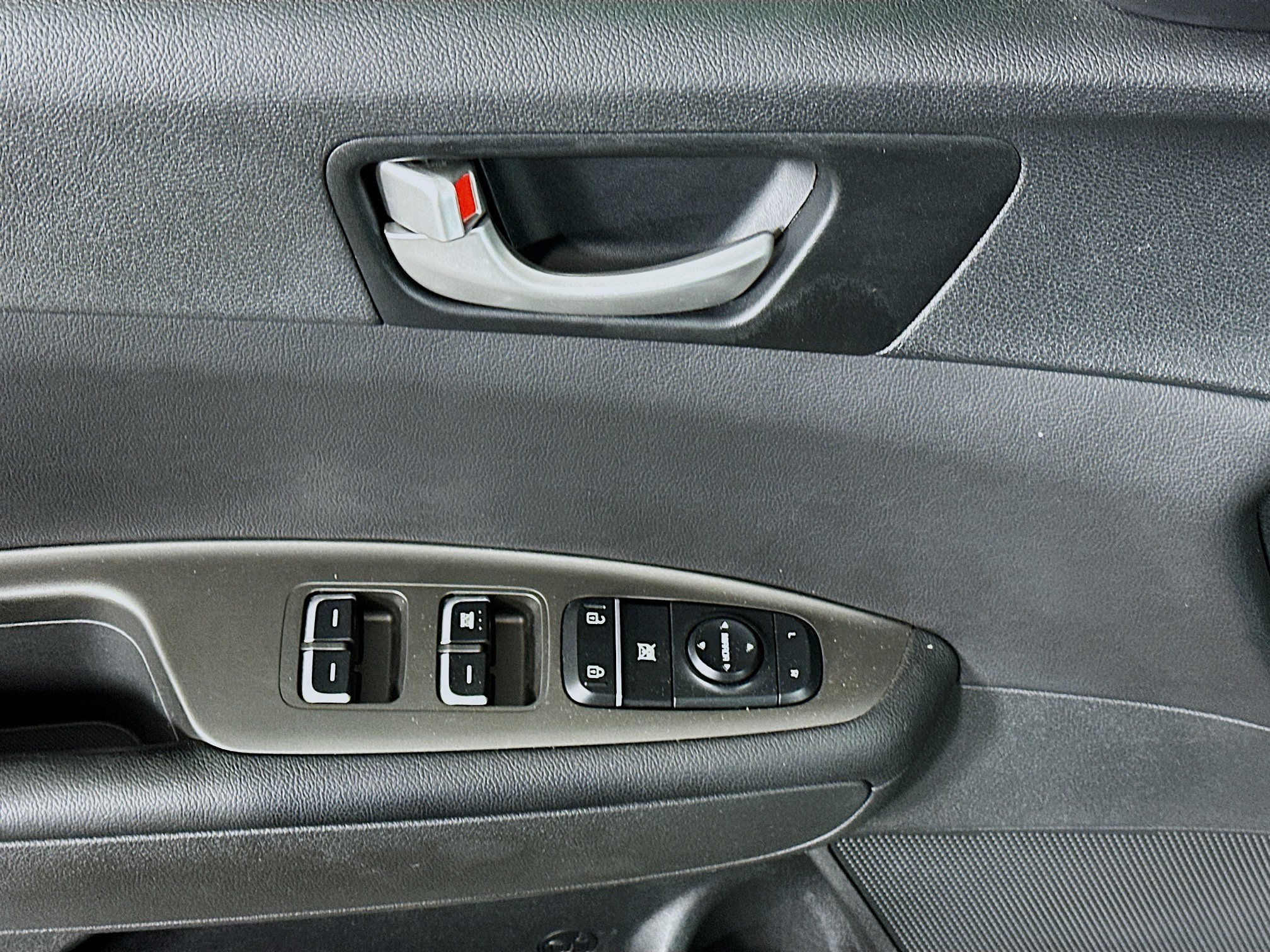 Used 2020 Kia Optima LX image 15