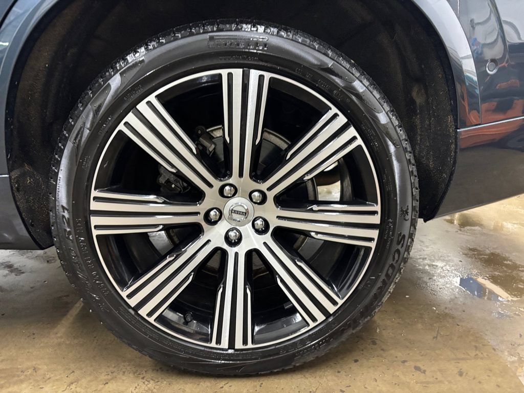 Certified 2025 Volvo XC90 B6 Ultra w/ Protection Package Premier AWD/4WD image 35