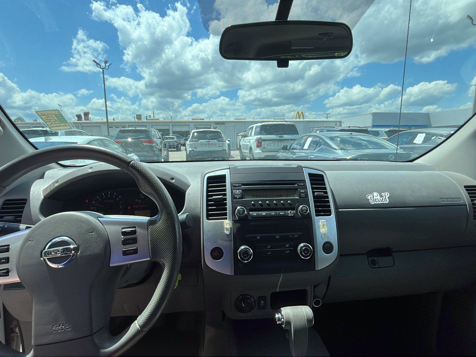 Used 2016 Nissan Frontier S AWD/4WD image 17