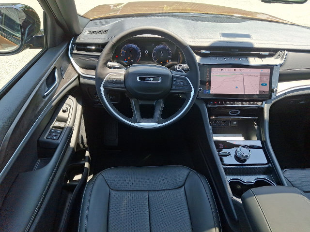 New 2026 Jeep Grand Cherokee L Limited AWD/4WD image 7