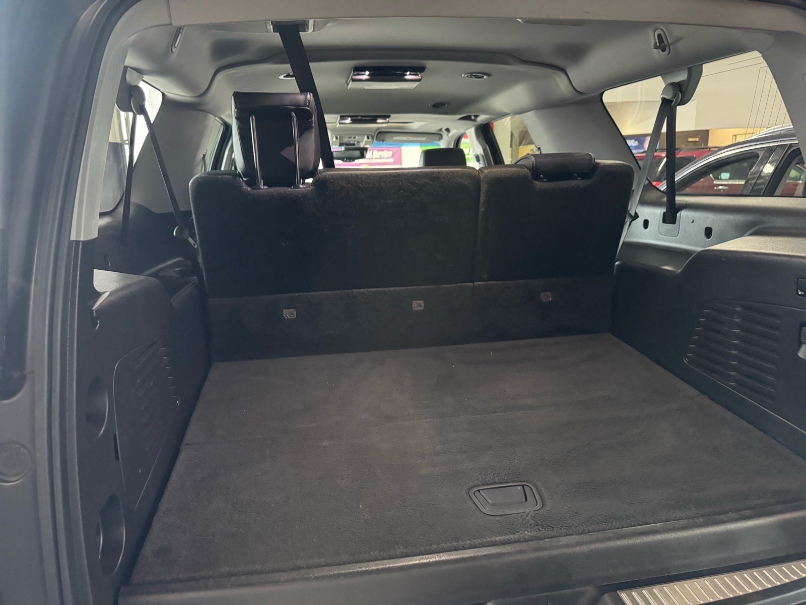 Used 2018 GMC Yukon XL Denali w/ Denali Ultimate Package AWD/4WD image 9