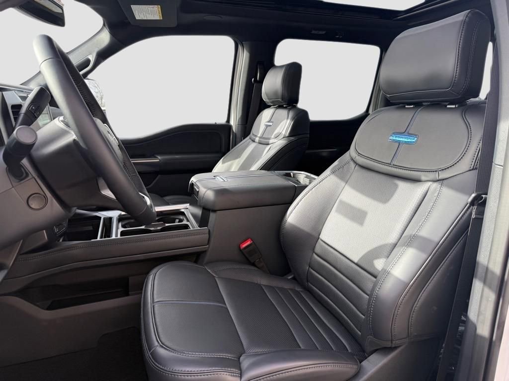 New 2025 Ford F250 Platinum w/ FX4 Off-Road Package image 27