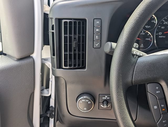 Used 2025 Chevrolet Express 2500 w/ Driver Convenience Package RWD image 14