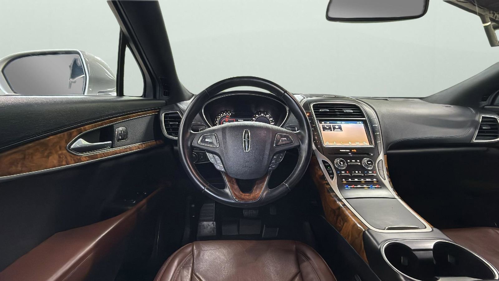 Used 2018 Lincoln MKX Reserve image 12