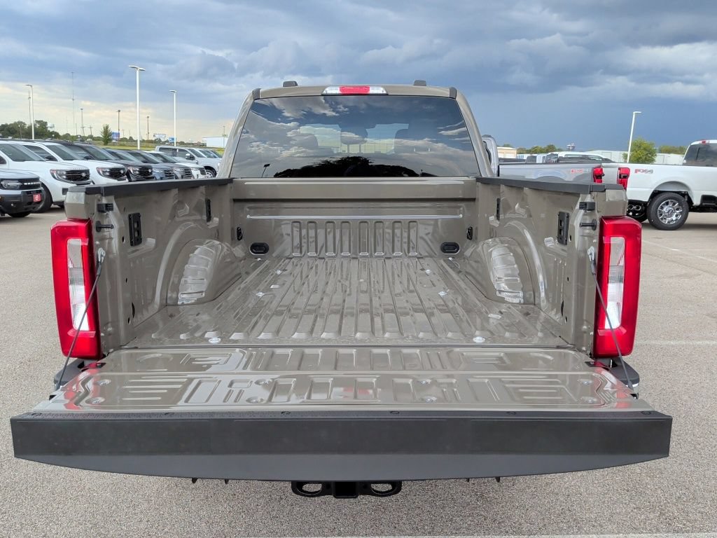 New 2026 Ford F250 XLT w/ FX4 Off-Road Package AWD/4WD image 36