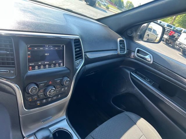 Used 2018 Jeep Grand Cherokee Laredo image 21