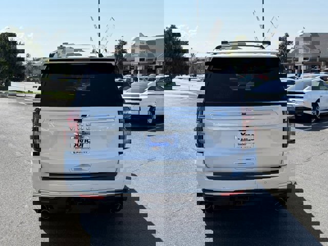 Used 2021 Chevrolet Tahoe High Country image 7