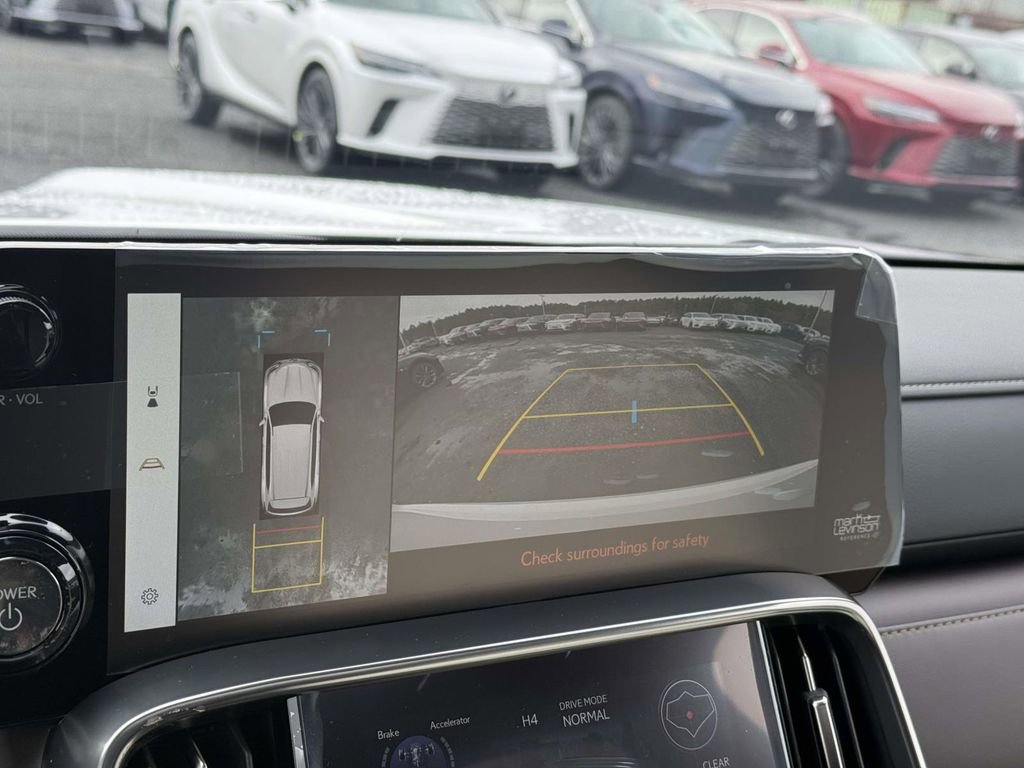 New 2026 Lexus LX 700h Luxury image 11