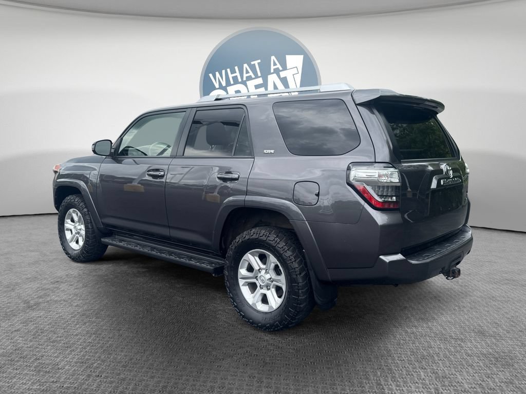 Used 2016 Toyota 4Runner SR5 AWD/4WD image 6