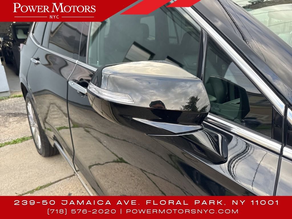 Used 2024 Cadillac XT6 Premium Luxury w/ LPO, Floor Liner Package image 11