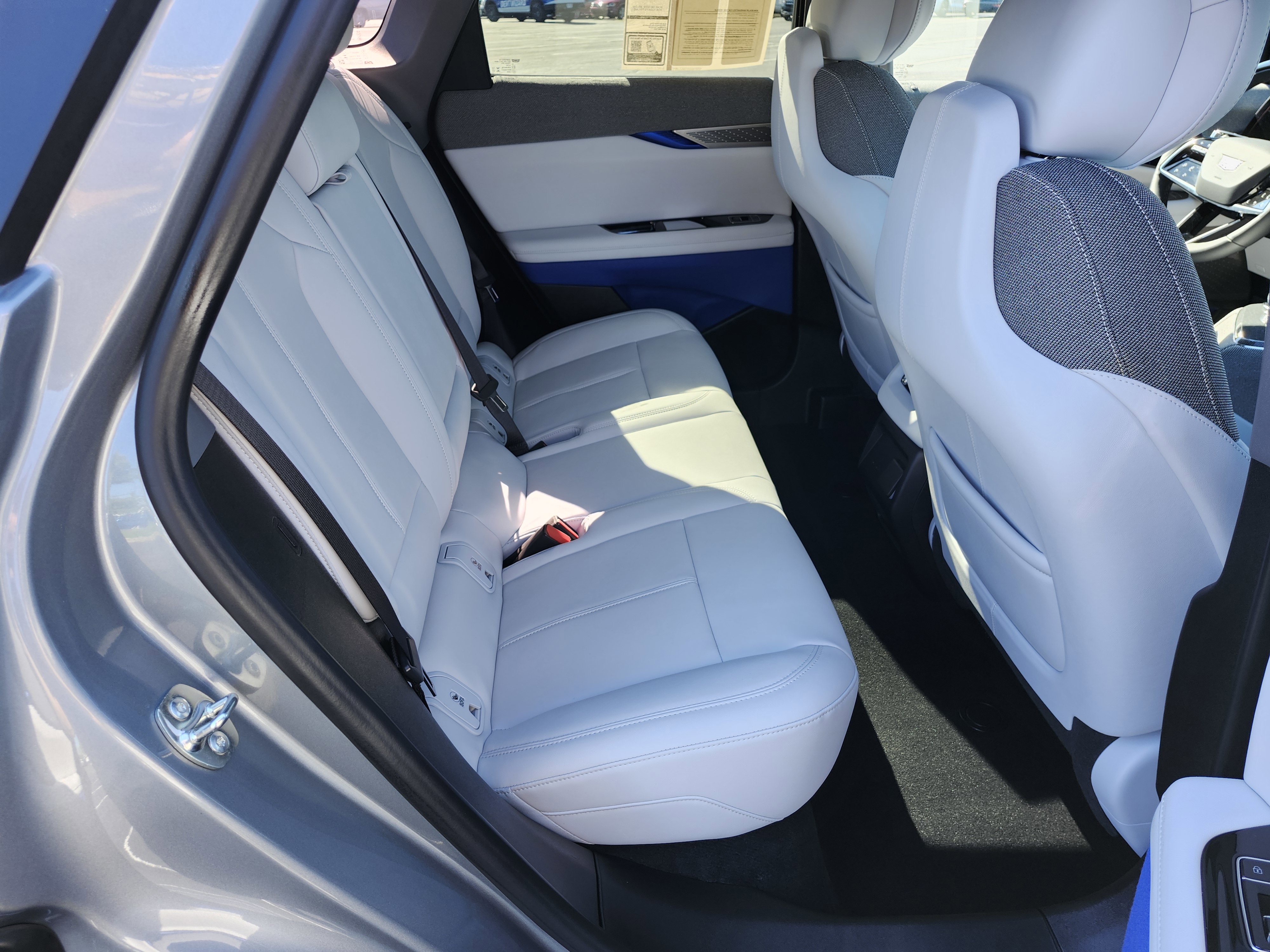 Used 2025 Cadillac Optiq Sport 1 image 13