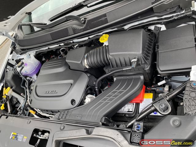 New 2027 Chrysler Pacifica Select AWD/4WD image 26