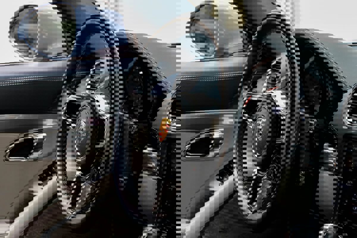 Used 2017 Porsche 718 Cayman S w/ Sport Chrono Package image 11